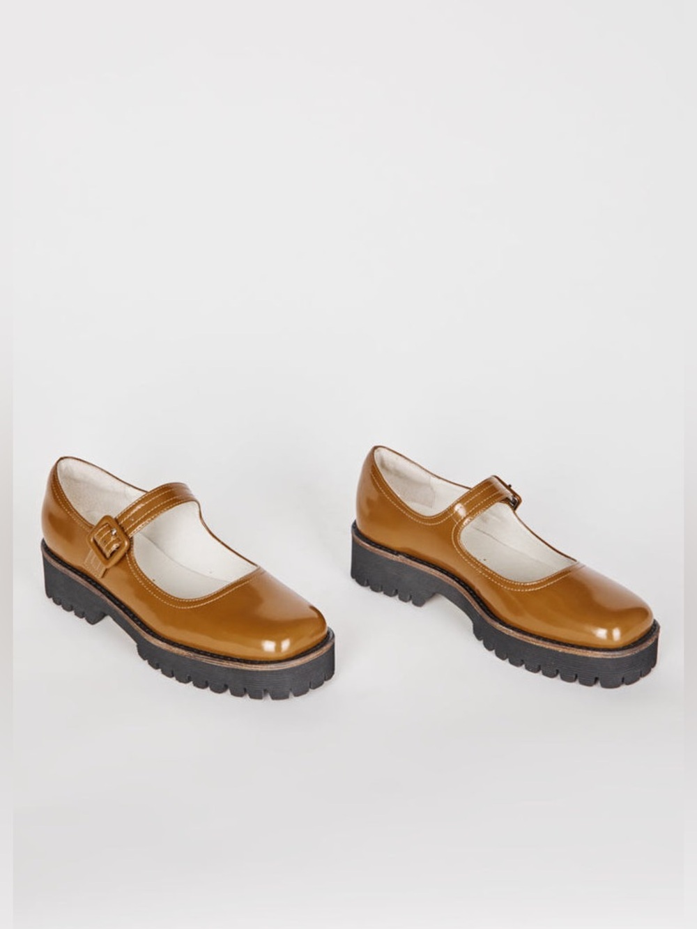 Intentionally Blank VERONICA BOX LEATHER LUG SOLE MARY JANE